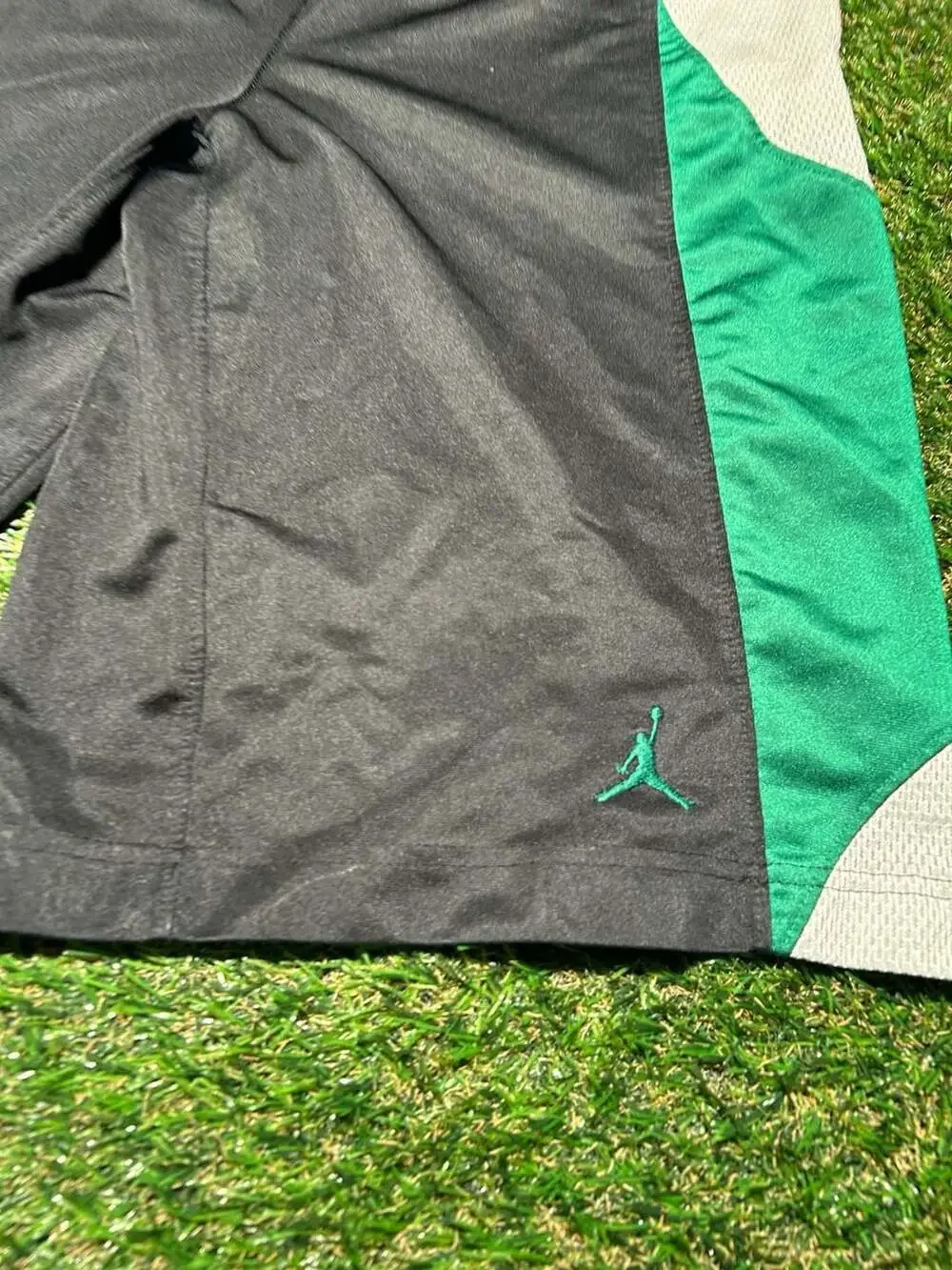 Jordan Basketball Performance Shorts Black Green White Size Medium